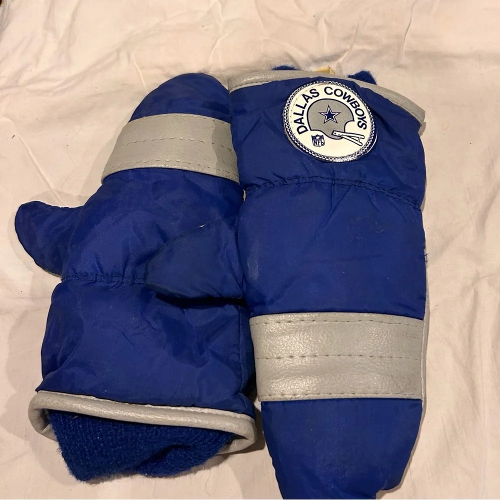 Vintage Dallas Cowboys NFL Football kid’s Mittens Gloves size small